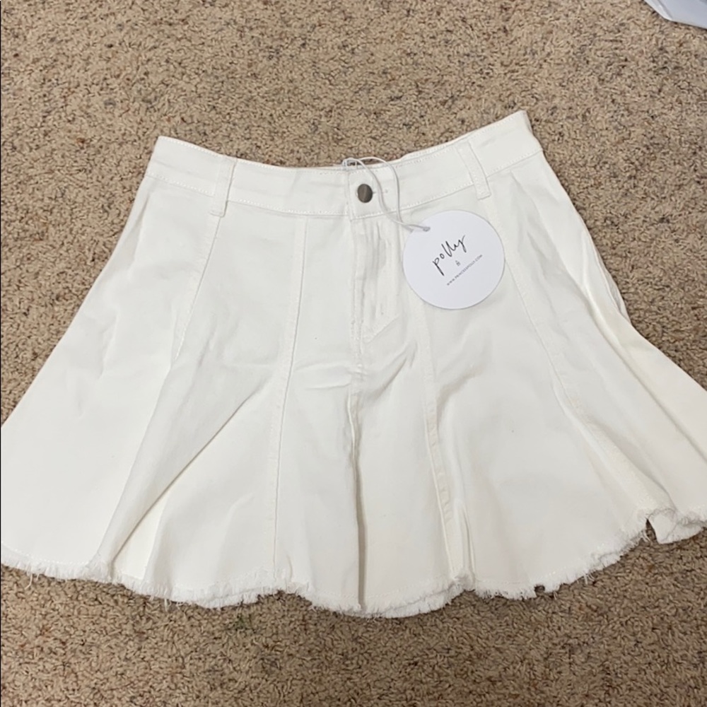 White denim skirt